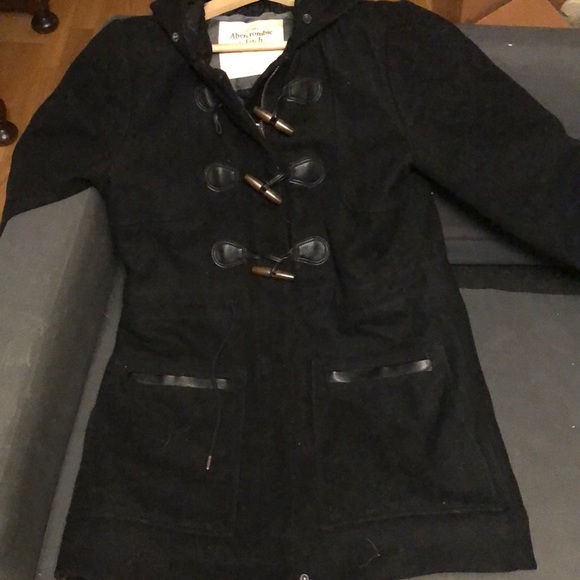 Extra warm coat help you get through the winter - Picture 4 of 7